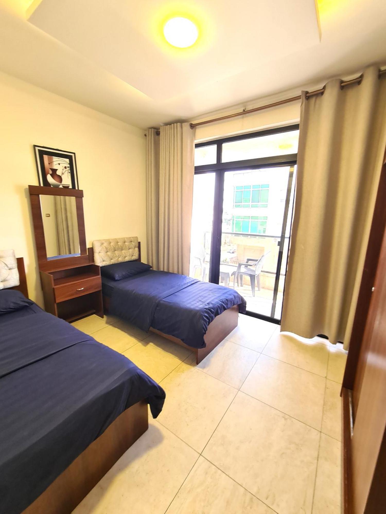 Dair Ghbar Gate Apartments アンマン 部屋 写真
